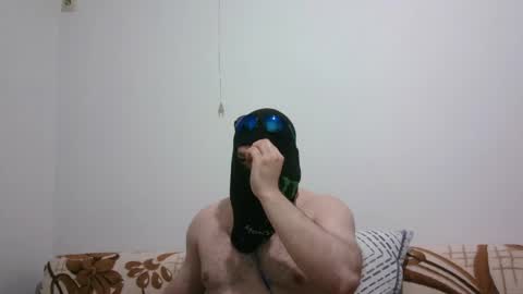 hornymonkey991 online show from May 3, 2:06 am