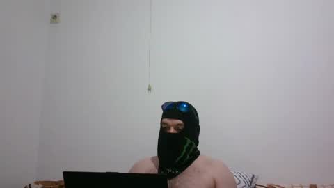 hornymonkey991 online show from April 28, 1:03 am