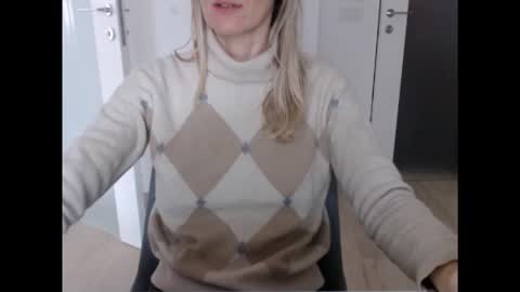 Hornyssima online show from January 10, 9:26 am