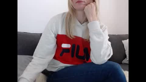 Hornyssima online show from May 17, 2:26 pm