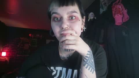 Messalina Horror online show from February 20, 7:45 am