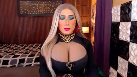 horsecockjessica online show from April 21, 6:48 pm