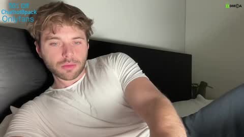 Edward aka Wolf online show from December 5, 9:22 pm