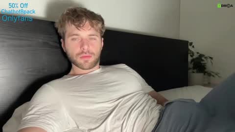 Edward aka Wolf online show from December 12, 9:04 pm