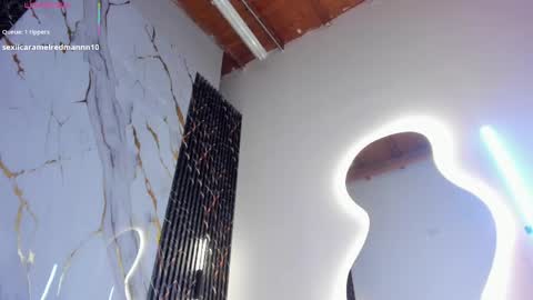 hot__genesis online show from May 31, 5:06 am