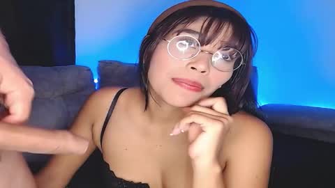 hot_boy_2027 online show from April 26, 1:42 pm