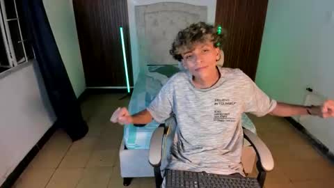 hot bunny online show from November 21, 2:42 am