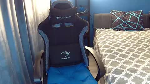 hot_cap_77 online show from April 27, 7:55 pm