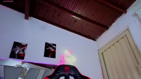 destinyk online show from June 19, 11:55 pm