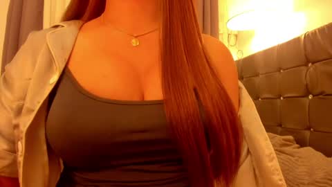 kelly lee online show from March 23, 6:18 am