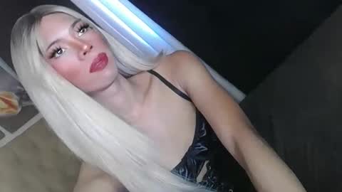 Yllana Marie online show from February 6, 7:12 am