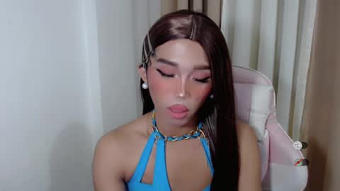 Khianna online show from July 28, 4:16 pm