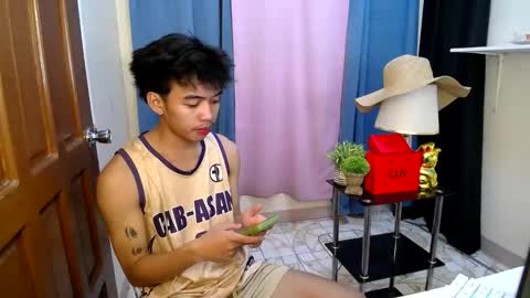 hot_kianxx online show from June 11, 3:15 am