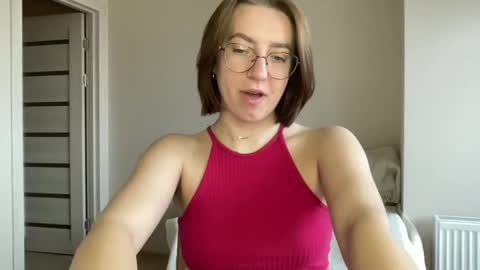 Lina online show from December 22, 9:44 am