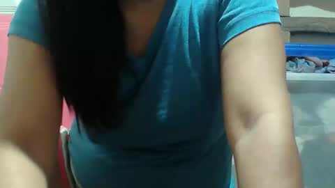 Snapshot of hot_mama09 chatting on October 7, 8:27 pm hotmama online show from October 7, 8:27 pm