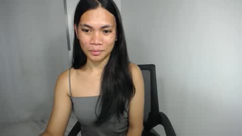 hot_pauline online show from May 14, 8:12 am