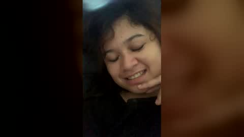 hot_phoenixx online show from March 18, 2:39 am