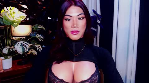 Julli Anna online show from November 21, 12:03 pm