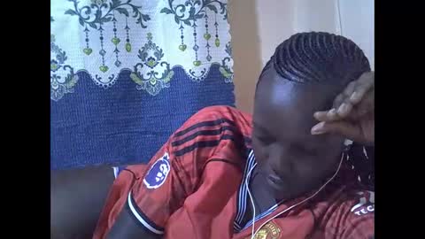 RAYLAH online show from January 15, 1:53 pm