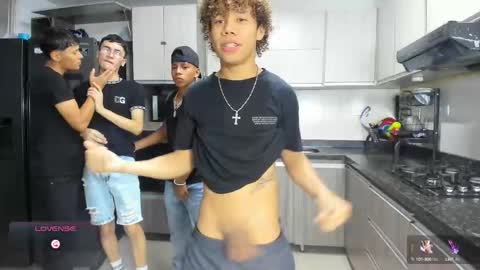 Vanesa Oliver and Andrew online show from October 7, 11:34 pm