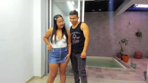 Vanesa Oliver and Andrew online show from May 19, 12:23 pm