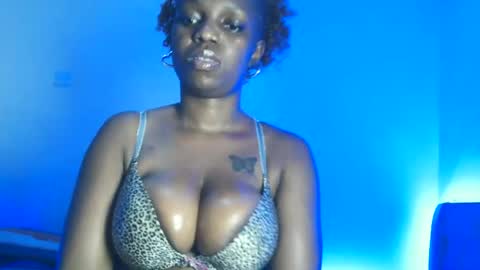 hot_sexxy_baby online show from June 26, 12:32 pm