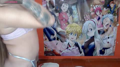 hot_skiiny online show from January 18, 5:49 am