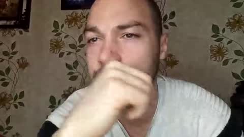 Kristiyan online show from March 14, 8:24 pm