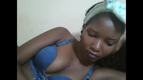 love online show from April 29, 4:28 am