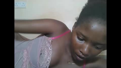 love online show from November 28, 8:10 am