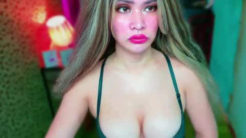 T A N Y A online show from July 26, 3:15 am