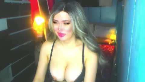 T A N Y A online show from November 22, 1:48 am