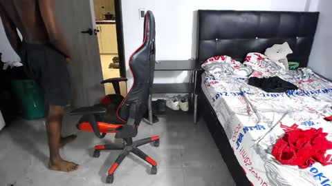 rivas online show from April 28, 2:27 am