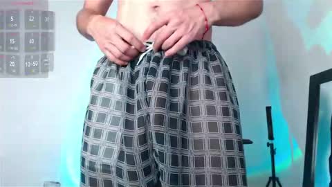 Alex Neon online show from February 10, 4:43 pm