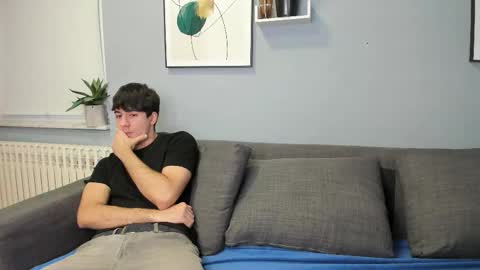 QUENTIN online show from November 22, 6:45 am