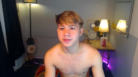 Snapshot of hotfucker_drei chatting on September 26, 9:06 am hotfucker_drei online show from September 26, 9:06 am
