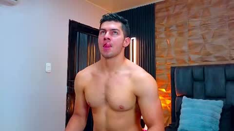 felipe  marcello online show from July 6, 4:09 pm