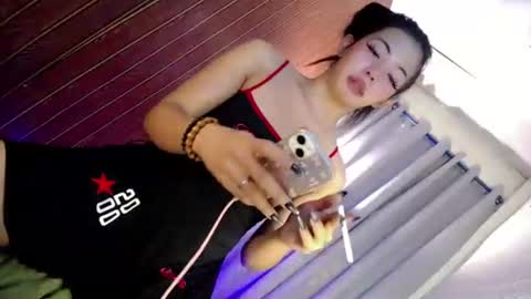 hotfucking_queen1111 online show from May 4, 7:37 am
