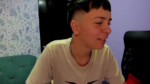 Snapshot of hothannah_ chatting on September 11, 2:57 am hannah online show from September 11, 2:57 am