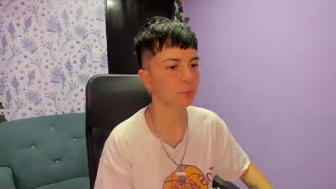 Snapshot of hothannah_ chatting on September 23, 2:27 am hannah online show from September 23, 2:27 am