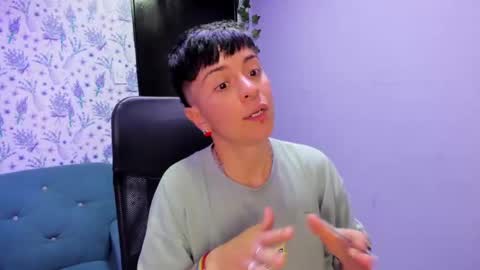 Snapshot of hothannah_ chatting on September 14, 4:37 am hannah online show from September 14, 4:37 am