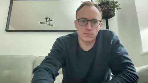 hotholby86 online show from February 28, 8:28 pm