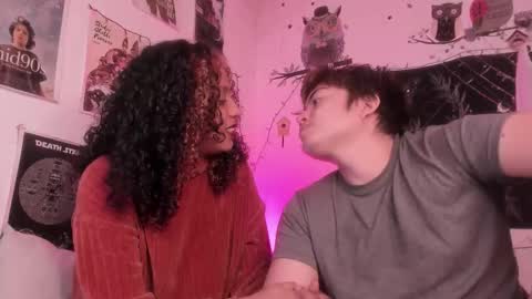 Sam and Nico online show from December 16, 2:08 am