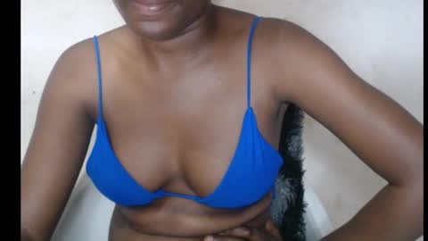 Snapshot of hotjessie0 chatting on October 8, 11:05 am hotjessie0 online show from October 8, 11:05 am