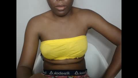 Snapshot of hotjessie0 chatting on February 12, 11:51 am hotjessie0 online show from February 12, 11:51 am