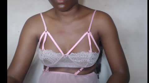 Snapshot of hotjessie0 chatting on October 6, 9:27 am hotjessie0 online show from October 6, 9:27 am