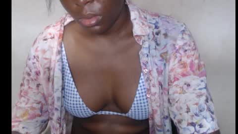 Snapshot of hotjessie0 chatting on October 7, 10:55 am hotjessie0 online show from October 7, 10:55 am