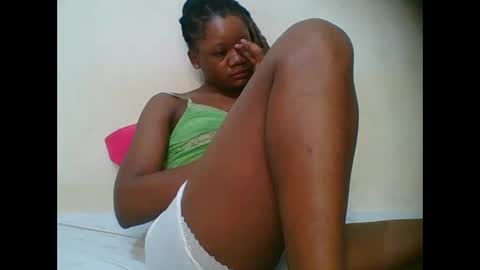 LOYCE online show from November 12, 10:01 pm