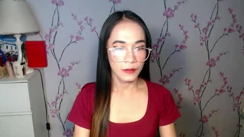 XANDRA online show from October 8, 8:53 am