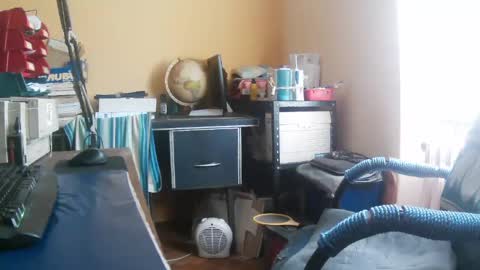 hotleopold online show from May 5, 12:11 pm